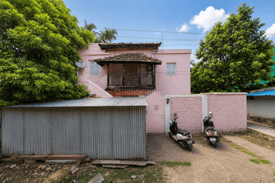 Indora Plot View 1