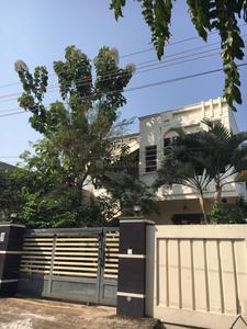 1 BHK Independent House
