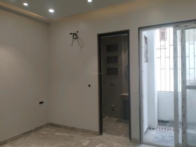 Bedroom Image of 1800 Sq.ft 3 BHK Builder Floor for sale in Vikaspuri New Delhi for Rs. 35000000