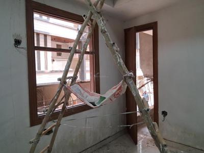 Bedroom Image of 950 Sq.ft 2 BHK Apartment / Flat for sale in Sector 73 Noida for Rs. 3800000