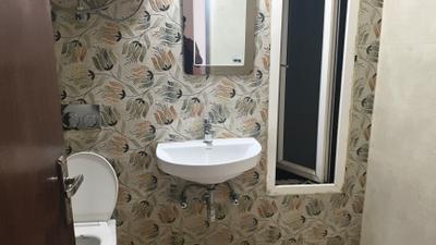 Image of 900 Sq.ft 2 BHK Apartment / Flat for rent in Supertech The Romano, Sector 118, Noida for Rs. 30001