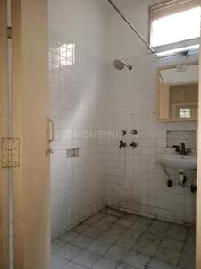Bathroom Image of 1600 Sq.ft 3 BHK Apartment / Flat for sale in Swaraj Homes Vijayant Enclave, Sector 29 Noida for Rs. 27500000