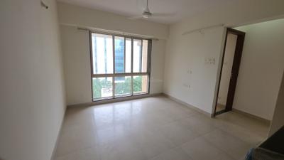 Living Room Image of 650 Sq.ft 1 BHK Apartment / Flat for sale in Divine Aspen Park, Goregaon East Mumbai for Rs. 14000000