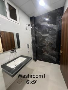 Bathroom Image of 2150 Sq.ft 3 BHK Builder Floor for rent in Emaar Gomti Greens, Gomti Nagar Lucknow for Rs. 32000