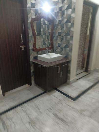 Trikuta nagar channi himmat Sainik Colony Greater kalish nanak nagar Gandhi nagar Bedroom 1