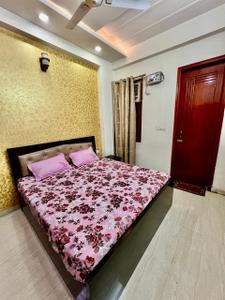 Bedroom Image of 1410 Sq.ft 3 BHK Builder Floor for sale in Vaishali Ghaziabad for Rs. 14500000