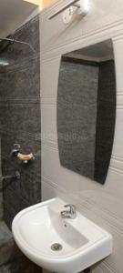 Bathroom Image of 1240 Sq.ft 3 BHK Apartment / Flat for rent in Joka Kolkata for Rs. 25000