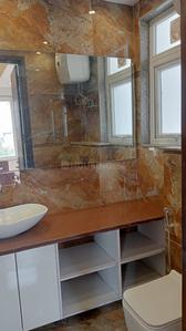 Bathroom Image of 1750 Sq.ft 4 BHK Builder Floor for sale in Mayfield Garden Luxury Floors, Mayfield Garden Gurgaon for Rs. 32500000