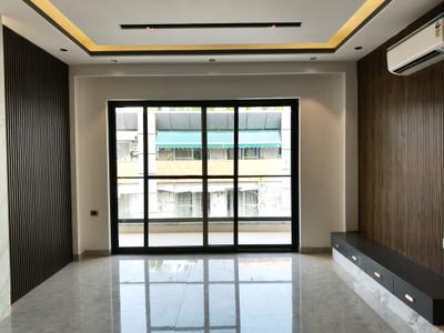 Living Room Image of 3750 Sq.ft 4 BHK Builder Floor for sale in Sushant Lok Phase 1 Gurgaon for Rs. 60000000