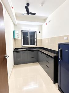 Kitchen Image of 700 Sq.ft 2 BHK Apartment / Flat for rent in  BDD Chawl, Lower Parel Mumbai for Rs. 95000