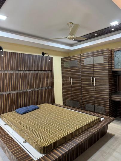 Barowari, Uzan Bazar Bedroom 1