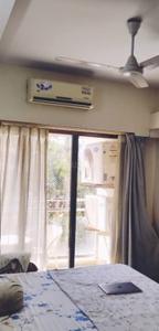 Bedroom Image of 1200 Sq.ft 3 BHK Apartment / Flat for rent in Aashna Kamal Dutt CHSL, Andheri West Mumbai for Rs. 100000