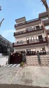 6 BHK Independent House