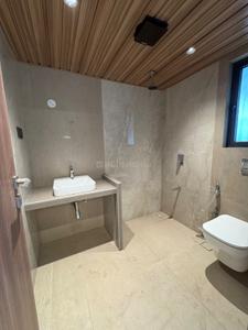 Image of 860 Sq.ft 2.5 BHK Apartment / Flat for rent in Ghatkopar East, Mumbai for Rs. 85000