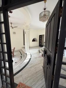 Bedroom Image of 2500 Sq.ft 3 BHK Independent House for rent in Neelankarai Chennai for Rs. 100000
