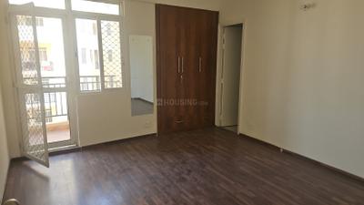 Bedroom Image of 1730 Sq.ft 3 BHK Apartment / Flat for rent in Jaypee Kosmos, Sector 134 Noida for Rs. 35000
