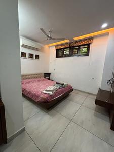 Bedroom Image of 1800 Sq.ft 4 BHK Apartment / Flat for sale in Sanidhya Apartment, Jodhpur Ahmedabad for Rs. 19000000
