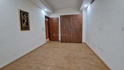 Bedroom Image of 2797 Sq.ft 3 BHK Apartment / Flat for rent in Mahagun Mezzaria, Sector 78 Noida for Rs. 75000