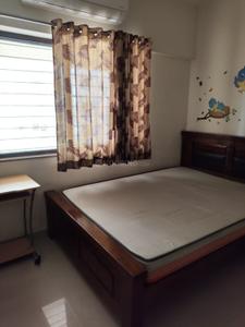 Bedroom Image of 641 Sq.ft 2 BHK Apartment / Flat for rent in Kalpataru Serenity, Hadapsar Pune for Rs. 28000