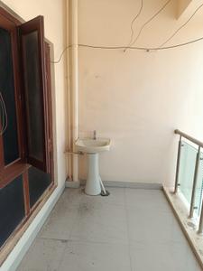 Balcony Image of 1100 Sq.ft 3 BHK Apartment / Flat for rent in Benz Circle Vijayawada for Rs. 40000