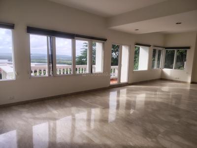 Hall Image of 3500 Sq.ft 4.5 BHK Independent House for rent in Kadamba Goa for Rs. 250000