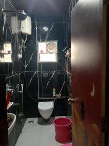 Bathroom Image of 1800 Sq.ft 2 BHK Independent House for rent in Zingabai Takli Nagpur for Rs. 15000