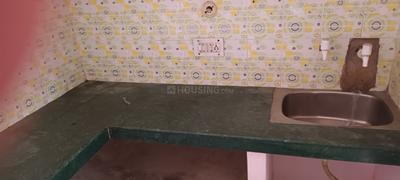 Kitchen Image of 700 Sq.ft 3 BHK Independent House for rent in Bangla Bazar Lucknow for Rs. 8500