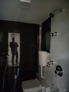 Common Bathroom Image of 514 Sq.ft 1 BHK Apartment / Flat for sale in Lalani Residency, Thane West Thane for Rs. 7500000