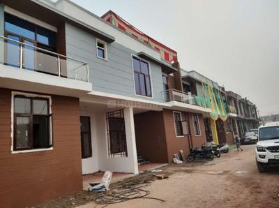 Image of 2300 Sq.ft 3 BHK Villa for sale in Panchsheel Greens 2 Villa, Noida Extension, Greater Noida for Rs. 10800000