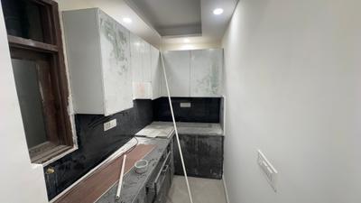 Kitchen Image of 750 Sq.ft 2 BHK Apartment / Flat for sale in Khanpur New Delhi for Rs. 4850000