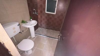 Image of 1350 Sq.ft 3 BHK Apartment / Flat for sale in Mahagun Mascot, Crossings Republik, Ghaziabad for Rs. 12000000