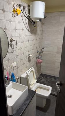 Image of 1232 Sq.ft 3 BHK Apartment / Flat for rent in Space Kshitij, South Dum Dum, Kolkata for Rs. 35000