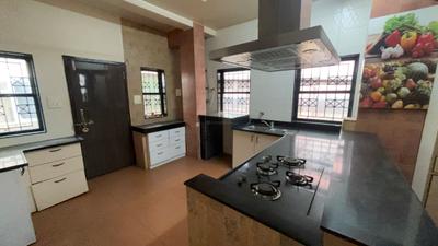 Kitchen Image of 5000 Sq.ft 5 BHK Villa for rent in Amar Cottage, Hadapsar Pune for Rs. 160000