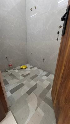 Bathroom Image of 600 Sq.ft 1 BHK Apartment / Flat for sale in Vasundhara Ghaziabad for Rs. 3900000