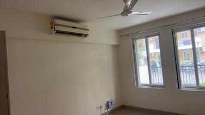 Bedroom Image of 1450 Sq.ft 3 BHK Apartment / Flat for rent in Emaar Emerald Floors Premier, Sector 65 Gurgaon for Rs. 60000