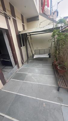 Balcony Image of 1500 Sq.ft 2 BHK Apartment / Flat for rent in Amraiwadi Ahmedabad for Rs. 18000