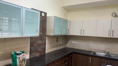 Kitchen Image of 1900 Sq.ft 3 BHK Builder Floor for rent in Sector 50 Gurgaon for Rs. 50000