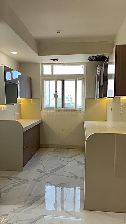 Kalyan Eva Main Image 1