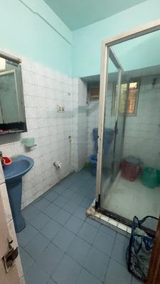 Image of 1000 Sq.ft 3 BHK Apartment / Flat for sale in Dhakuria, Kolkata for Rs. 4500000