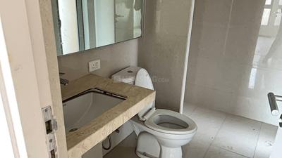 Image of 1000 Sq.ft 2.5 BHK Apartment / Flat for rent in Hiranandani Pelican, Hiranandani Estate, Thane for Rs. 67000