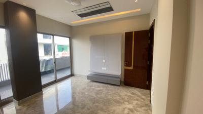 Bedroom Image of 2448 Sq.ft 4 BHK Builder Floor for sale in Model Town New Delhi for Rs. 55000000