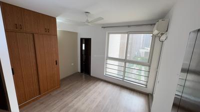 Bedroom Image of 1827 Sq.ft 3 BHK Apartment / Flat for rent in ABA Cleo County, Sector 121 Noida for Rs. 66000