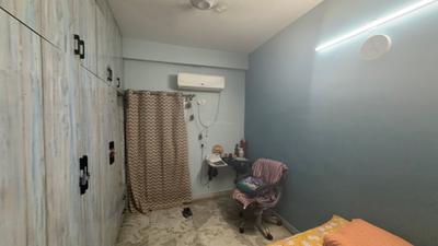 Bedroom Image of 1300 Sq.ft 3 BHK Apartment / Flat for sale in Airport Gate no. 1 Kolkata for Rs. 7000000