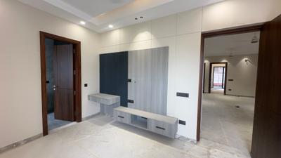 Bedroom Image of 1801 Sq.ft 3 BHK Builder Floor for sale in Paschim Vihar New Delhi for Rs. 38000000