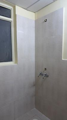 Bathroom Image of 430 Sq.ft 1 BHK Apartment / Flat for sale in Pyramid Infinity, Southern Peripheral Road Gurgaon for Rs. 5500000