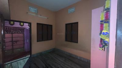 Bedroom Image of 800 Sq.ft 2 BHK Builder Floor for rent in Urali Cuttack for Rs. 8000