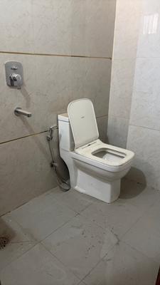 Image of 950 Sq.ft 3 BHK Builder Floor for sale in Mahavir Enclave, New Delhi for Rs. 8500000