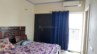 Bedroom Image of 1040 Sq.ft 2 BHK Apartment / Flat for sale in Gaurs Atulyam, Omicron I Greater Noida for Rs. 9200000
