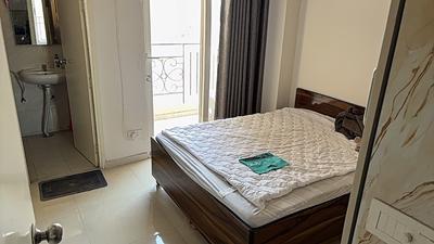 Bedroom Image of 1000 Sq.ft 2 BHK Apartment / Flat for sale in Signature Global The Millennia, Sector 37D Gurgaon for Rs. 6850000