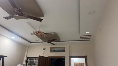 Living Room Image of 1000 Sq.ft 2 BHK Builder Floor for rent in Rau Indore for Rs. 13000